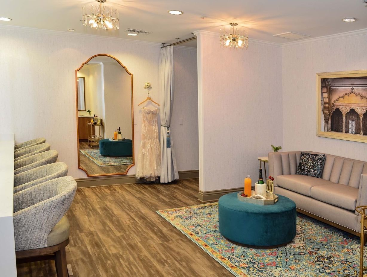 Starburst pendants over a lounge