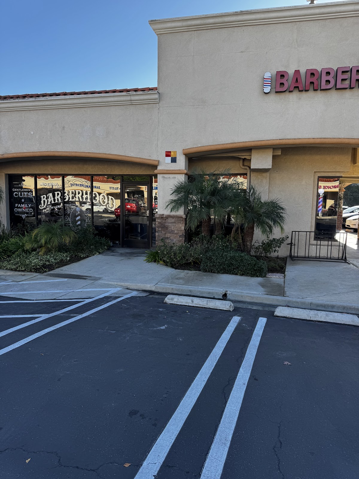 The BarberHood storefront in Laguna Hills