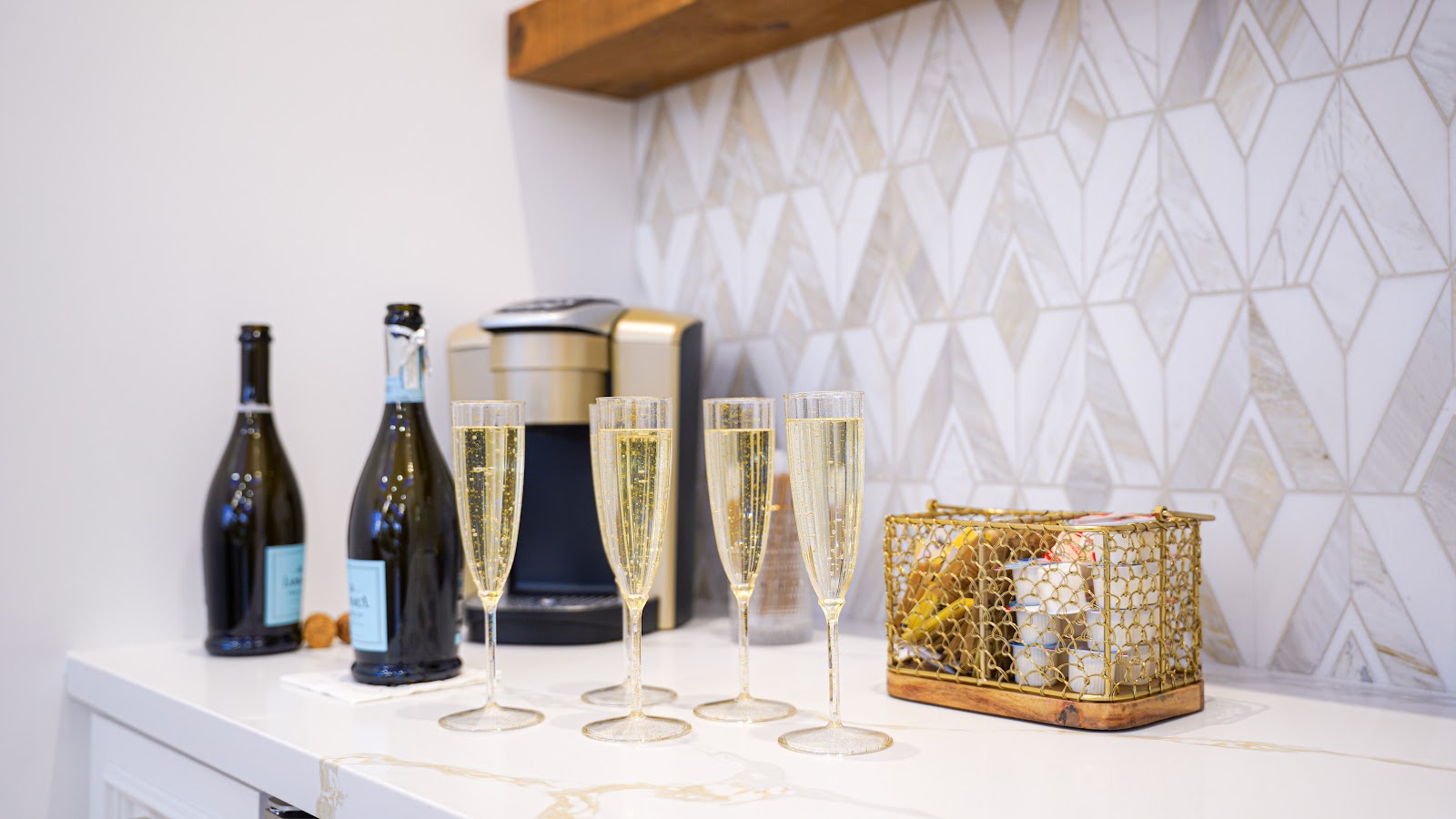 The IV and shot bar with sparkling welcome service