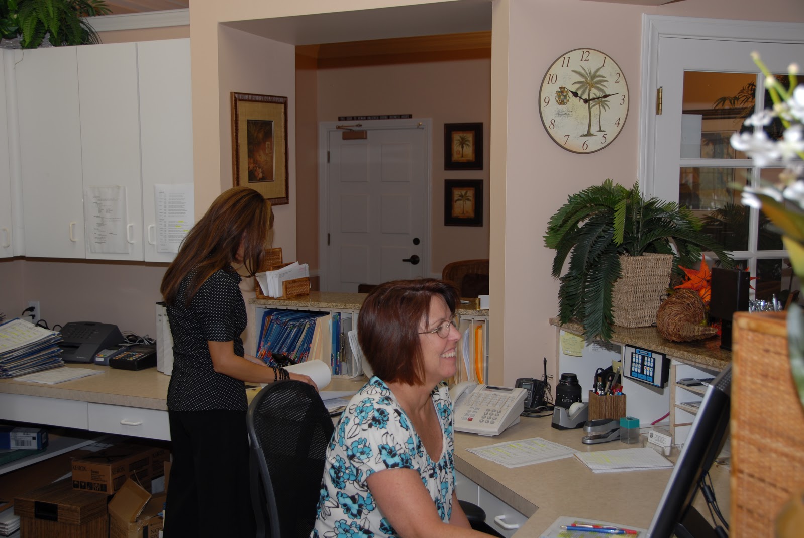 The front-desk team at SoCal Perio Implants