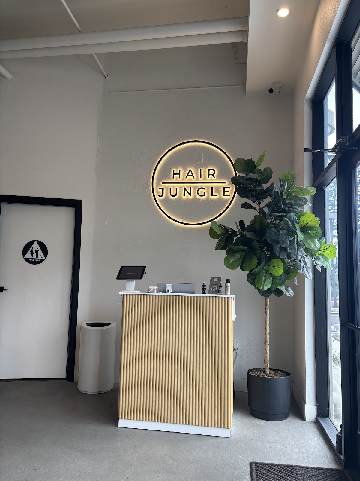 Blowdry at Hair Jungle. the finish.