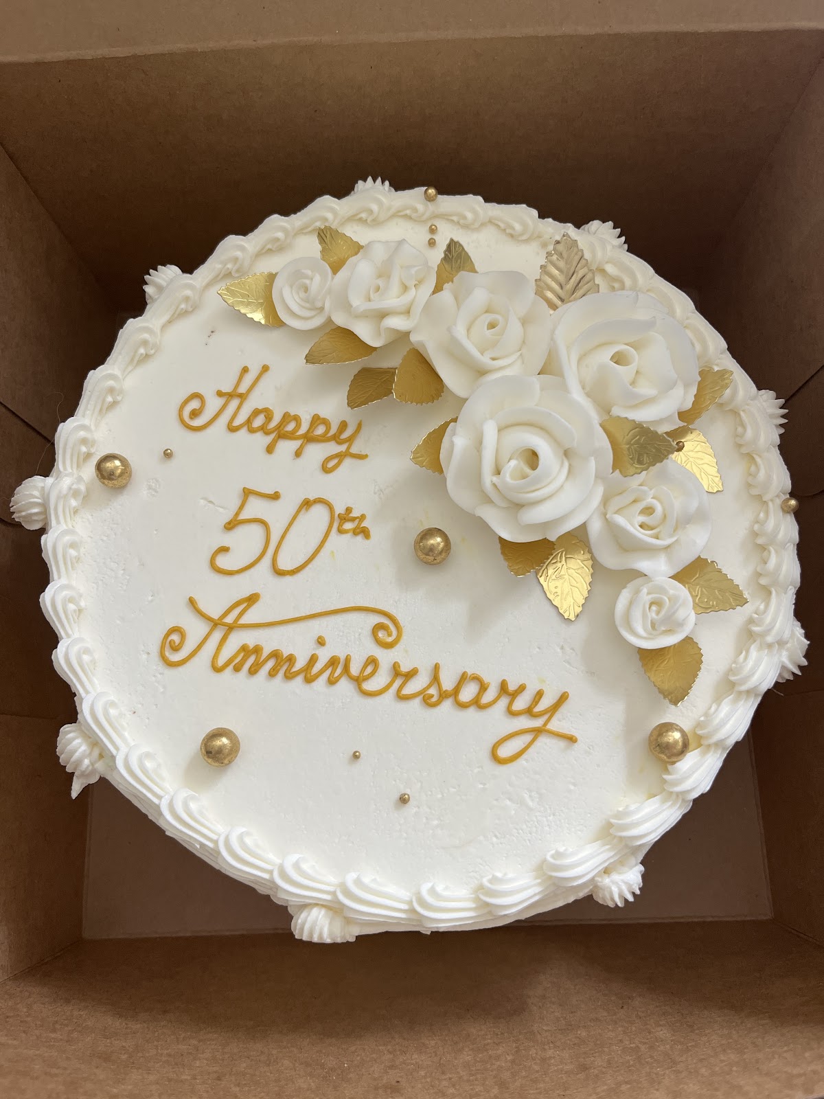 A custom cake by Heidelberg Pastry Shop