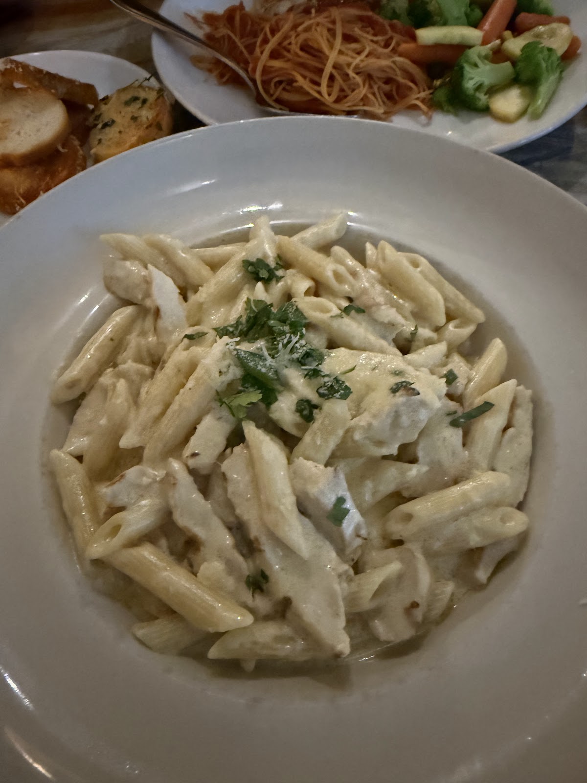 Creamy penne pasta