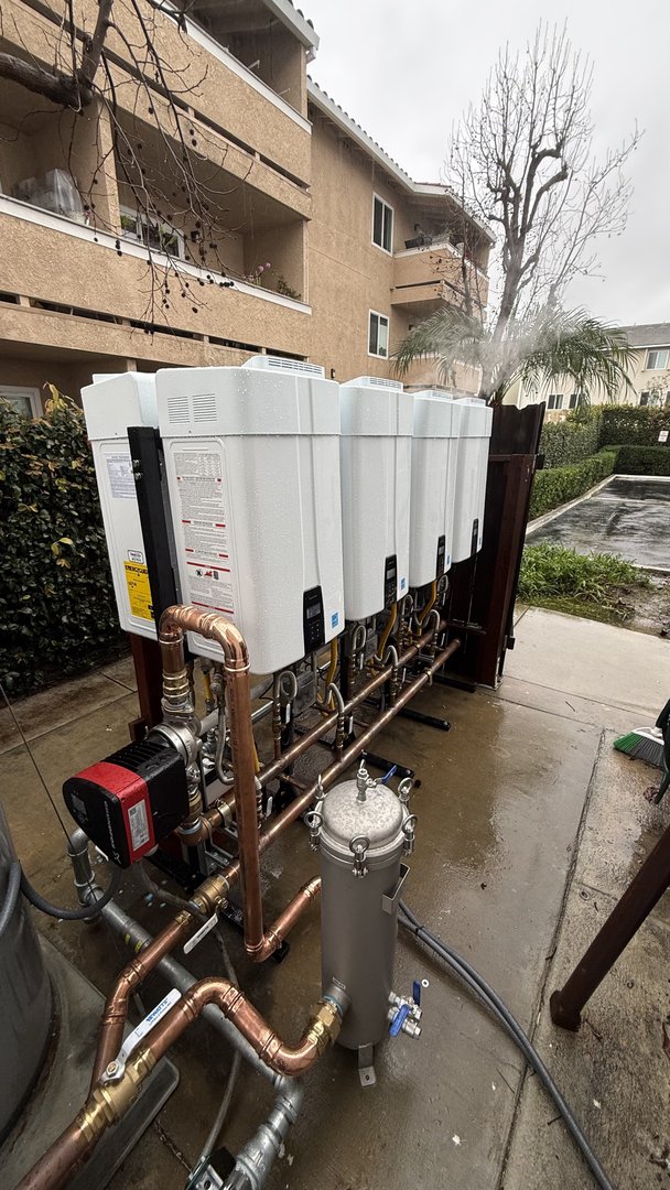 Four-unit Navien rack, apartment exterior